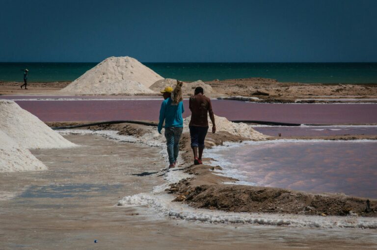 Salinas-de-manaure-la-guajira